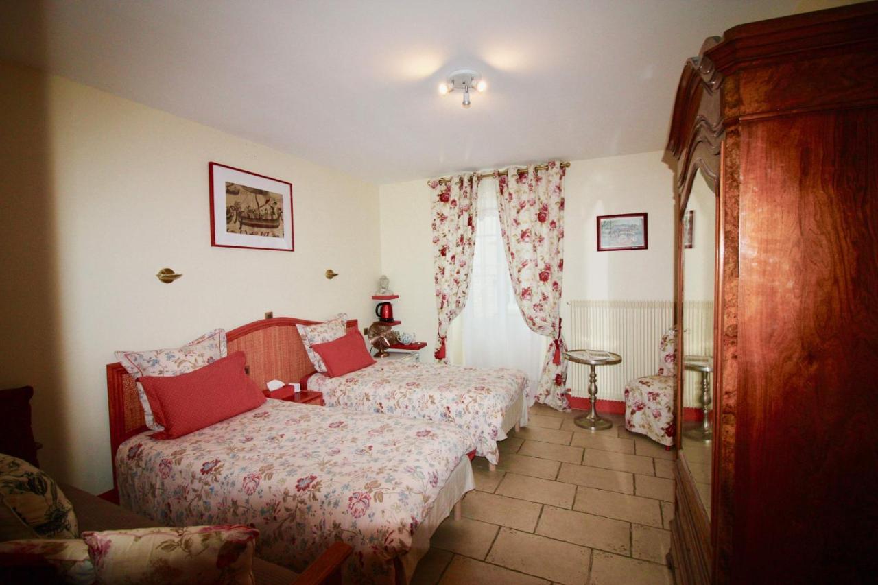 Aggarthi Bed And Breakfast Bayeux Oda fotoğraf