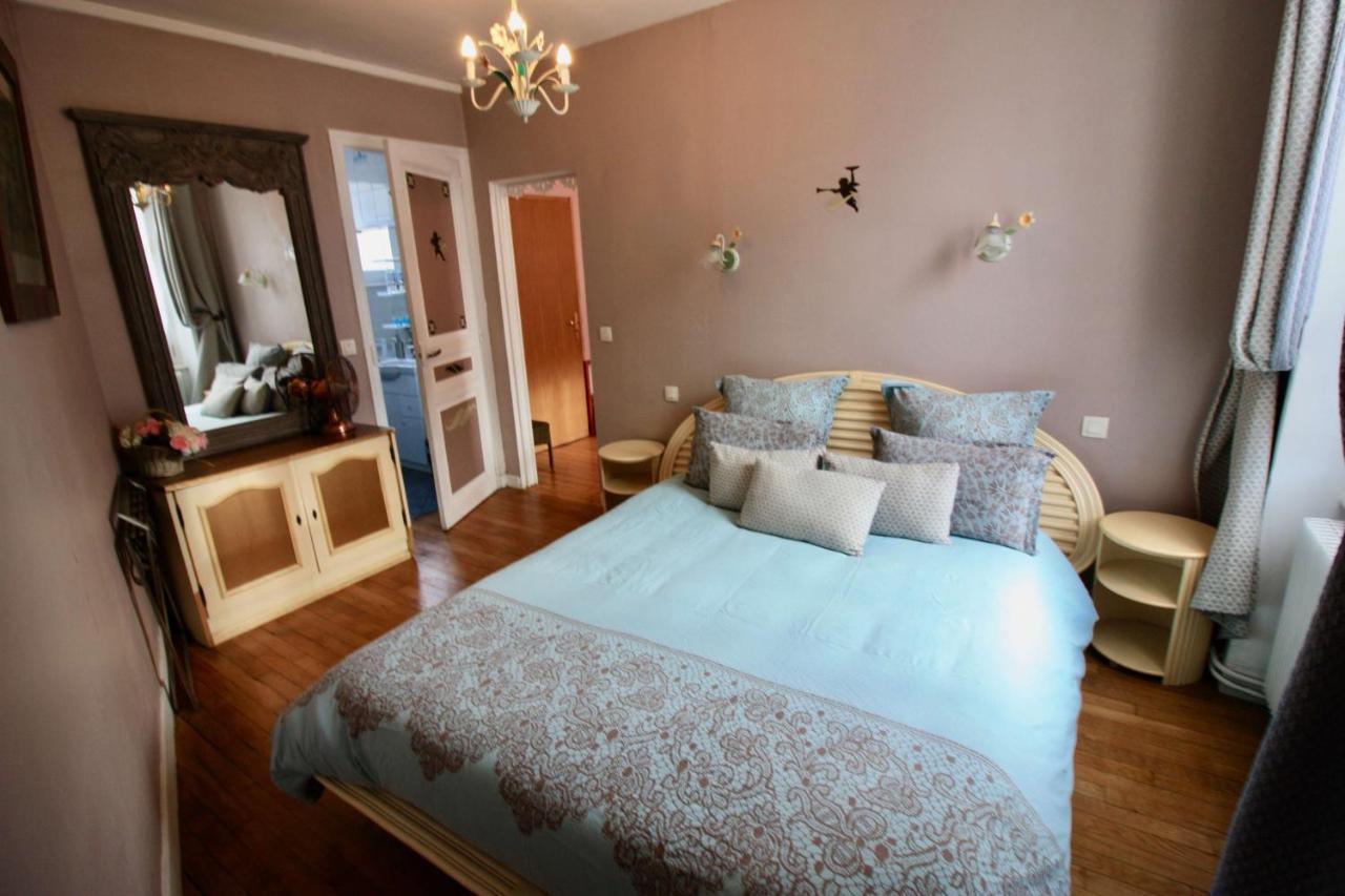 Aggarthi Bed And Breakfast Bayeux Oda fotoğraf