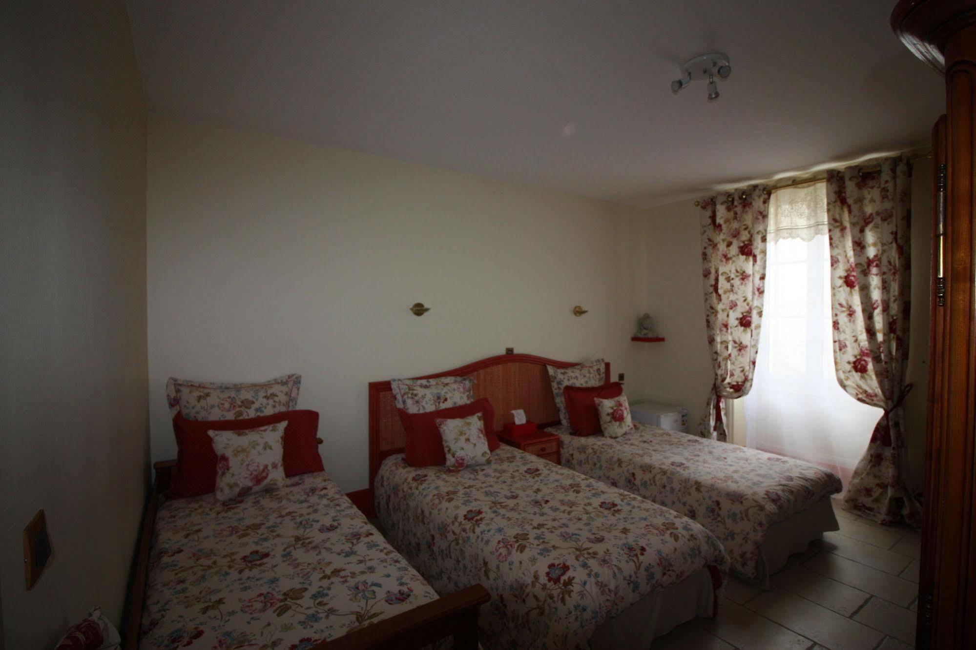 Aggarthi Bed And Breakfast Bayeux Dış mekan fotoğraf